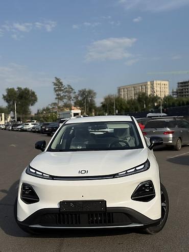 byd e9 1: Changan Qiyuan Q05: 2026 г., Электромобиль — 2