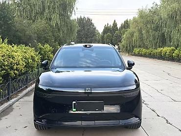 byd e6: Zeekr 7X: | 2025 г. Кроссовер — 8