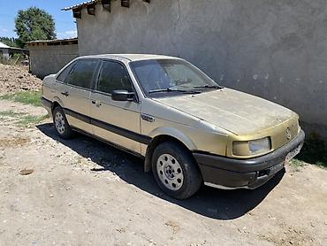 rota grid: Volkswagen Passat: 1990 г., 1.8 л, Механика, Бензин, Седан — 2