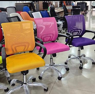 Ofis və oyun kresloları: Yeni, Təkərli, Dəri — 9