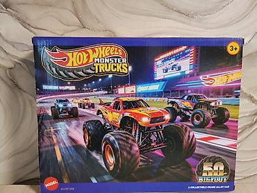 Игрушки: Набор игрушечных машинок Hot Wheels Monster Trucks – Trophy of — 3