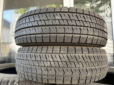шины зимние 18570 r14: 185.70.14. Пара Япония 🇯🇵. Бриджестоун