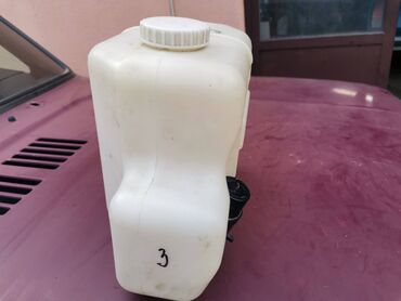 Auto delovi: Posuda prskalice brisaca sa motorom Lada 2121,21213,21214 Niva, br.3 — 3