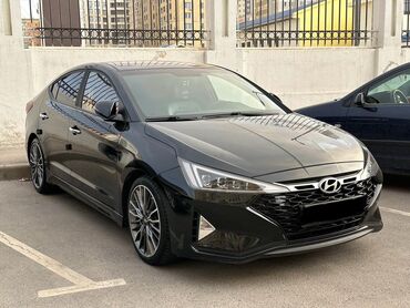 Hyundai: Hyundai Avante: 2019 г., 1.6 л, Механика, Бензин, Седан