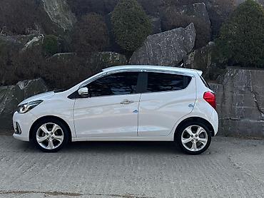 Chevrolet: Chevrolet Spark: 2017 г., 1 л, Вариатор, Бензин, Хэтчбэк — 4