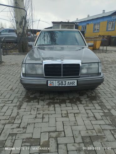 Mercedes-Benz: Mercedes-Benz W124: 1992 г., 3 л, Механика, Бензин, Седан