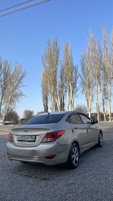 авто под выкуп: Hyundai Solaris: 2014 г., 1.6 л, Автомат, Бензин, Седан