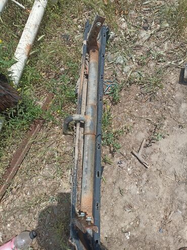 Другие автозапчасти: Пассат б3 фольксваген Volkswagen b 3 ауди 80 крылосу вилкалары at lalafo.kg — 13 Другие автозапчасти: Пассат б3 фольксваген Volkswagen b 3 ауди 80 крылосу вилкалары — 13