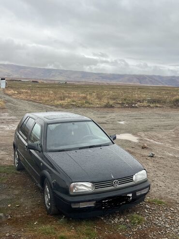трамблёр на пассат б3: Volkswagen Golf: 1993 г., 2 л, Механика, Бензин, Хэтчбэк
