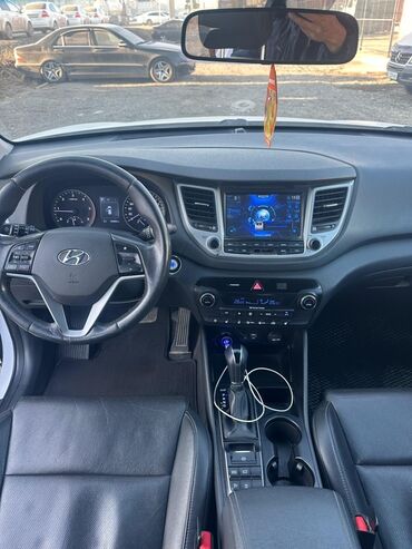 Hyundai: Hyundai Tucson: 2016 г., 2 л, Автомат, Дизель, Кроссовер — 8