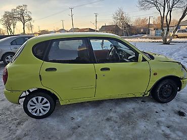 Daihatsu: Daihatsu Sirion: 1998 г., 0.1 л, Механика, Бензин, Хэтчбэк — 4