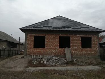 медсестра на дом бишкек восток 5 в Кыргызстан | Продажа домов: 130 м², 5 комнат, Требуется ремонт