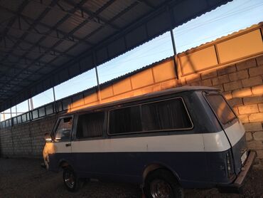 RAF: RAF : 3.7 l | 1989 il 7955 km Mikroavtobus