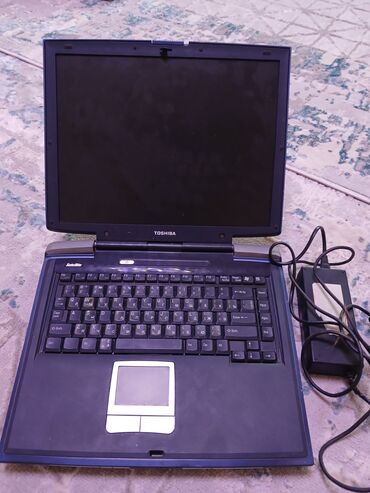 столы для ноутбука: Ноутбук, Toshiba, до 2 ГБ ОЗУ, Б/у, Для несложных задач