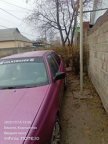 Унаа сатуу: Volkswagen Vento: 1992 г., 2 л, Кол менен иштөөчү, Бензин — 3