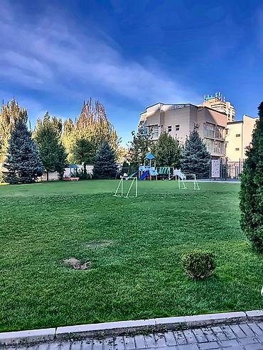 гик цены на квартиры каракол: 4 комнаты, 104 м², 8 мкр Элитка, 3 этаж — 2