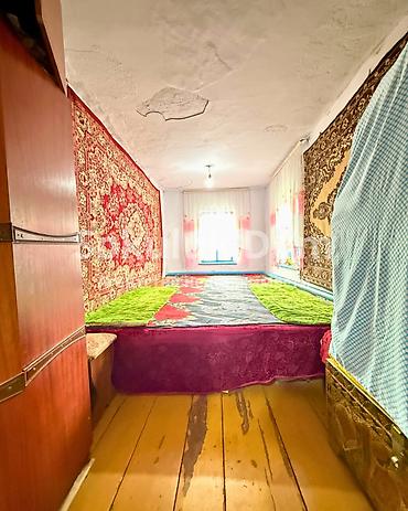 Продажа коттеджей и домов: 🏠Продаётся дом в с. Сокулук 🟡Комнаты: 3 🟡Участок: 7 соток — 11