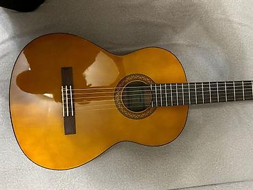 Гитары: Yamaha (Ямаха)c40 и c70 оригинал классика с широким грифом нейлоновыми — 9
