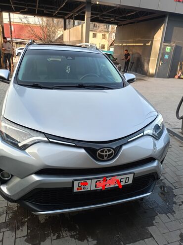 Toyota: Toyota RAV4: 2018 г., 2.5 л, Автомат, Бензин, Внедорожник