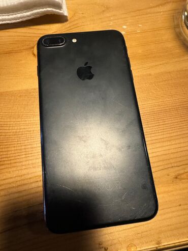 iphone 11 arxalıq: IPhone 7 Plus, 128 GB, Jet Black, Barmaq izi