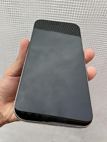 iphone cs max: IPhone 15 Pro, Б/у, 256 ГБ, Серебристый, Зарядное устройство, Кабель, 84 % — 8