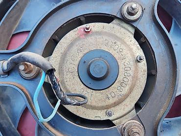 Ostali delovi motora: Ventilator hladnjaka Lada 112 sa postoljem broj 3. Polovani — 3