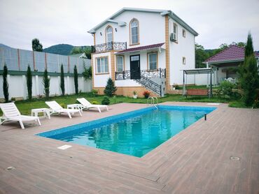 xacmazda heyet evi satilir: 50 м², 4 комнаты, Газ, Электричество, Канализация