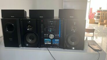 Qulaqcıqlar: Yeni Panasonic Kolonka, Növ - Akustik, rəng - Qara