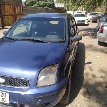 автомобиль ford fiesta: Ford Fusion: 2005 г., 1.4 л, Механика, Бензин, Хэтчбэк