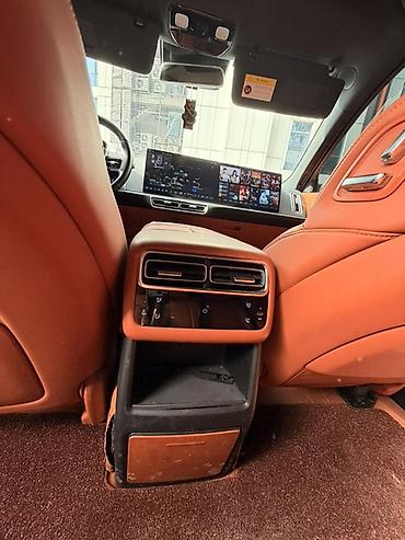 Lixiang: Lixiang L7: 2024 г., 1.5 л, Гибрид, Кроссовер — 6