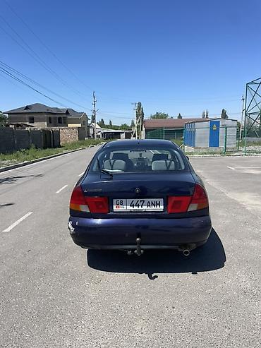 кондер машина: Mitsubishi Carisma: 1998 г., 1.6 л, Механика, Бензин, Седан — 4