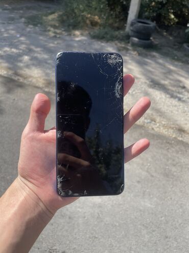 пк в полном комплекте: Продаю Honor 9X, сломан только дисплей, чуть чуть протертости по