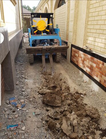 Услуги портера: Услуга 1час 3000с выезжаем минимум на 4часа.Погрузчик услуга мини — 18