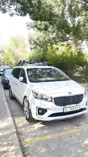 Kia Carnival: 2018 г., 2.2 л, Автомат, Дизель, Вэн/Минивэн