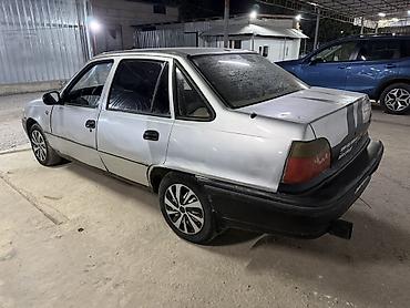 sprinter rex: Daewoo Nexia: 2002 г., 1.5 л, Механика, Бензин, Седан — 4