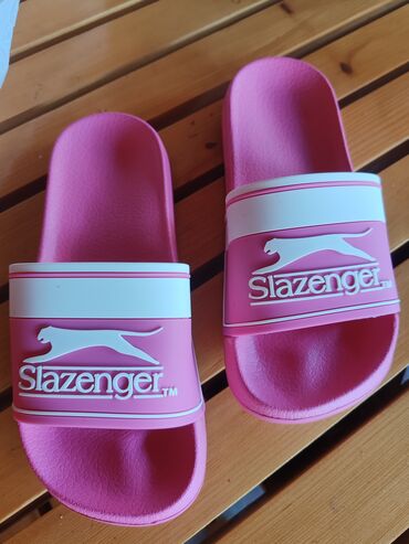 opposite papuce: Beach slippers, Slazenger, 36