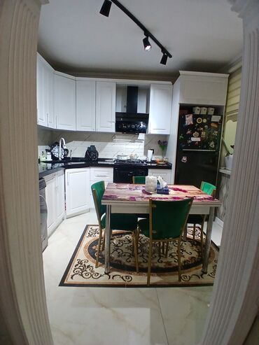 Həyət evləri və villaların satışı: 6 otaqlı, 200 kv. m, Kredit yoxdur, Yeni təmirli -da lalafo.az — 14 Həyət evləri və villaların satışı: 6 otaqlı, 200 kv. m, Kredit yoxdur, Yeni təmirli — 14