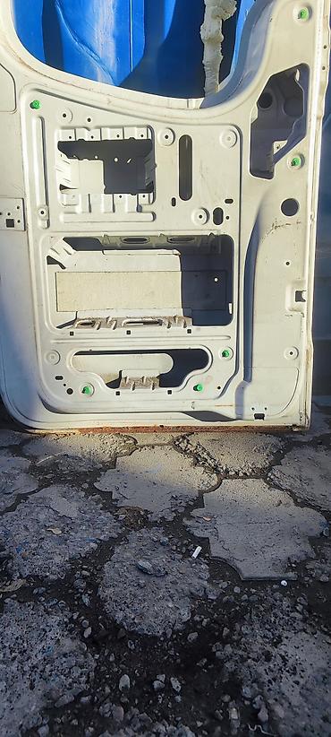 Двери и комплектующие: Дверь Комплект Mercedes-Benz — 6