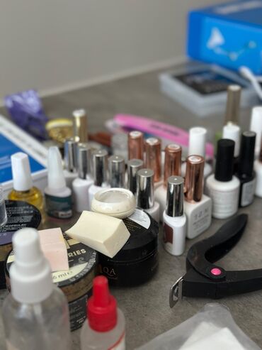 Digər kosmetika: Dirnaq levazimatlari satilir 2 aydir alinib telebe ucun alinib oyrene — 7