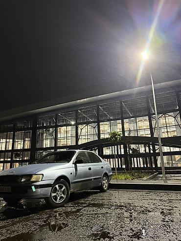 Toyota: Toyota Carina E: 1995 г., 1.6 л, Механика, Бензин, Седан — 4