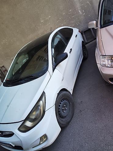 куплю солярис: Hyundai Solaris: 2013 г., 1.4 л, Механика, Бензин, Седан — 2