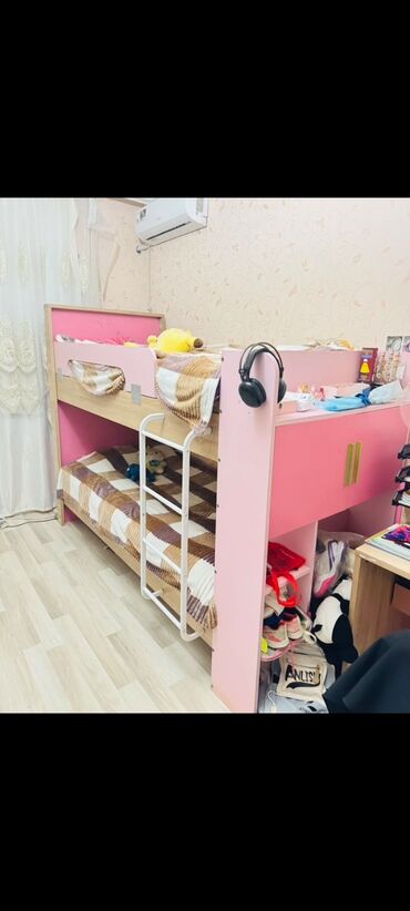 tek kravat sekilleri: *İki mərtəbəli çarpayı 150 azn Satılır* matras yoxdu. Ölçü: 90-200