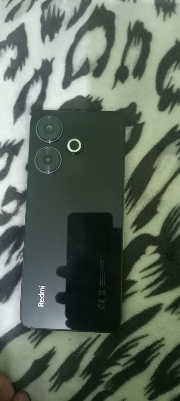 aspire 3: Redmi, Redmi 13, Б/у, 256 ГБ, цвет - Черный
