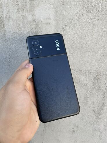 телефон рассрочку ош: Poco M5, Колдонулган, 128 ГБ, түсү - Кара, 2 SIM