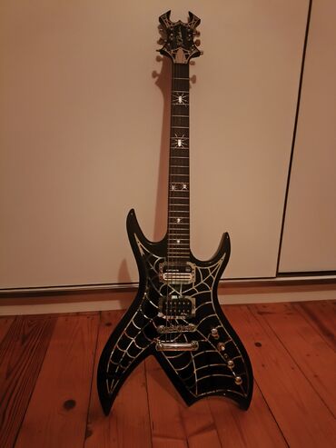 gitara simleri: Elektron gitara, 6 sim, İşlənmiş, Ünvandan götürmə