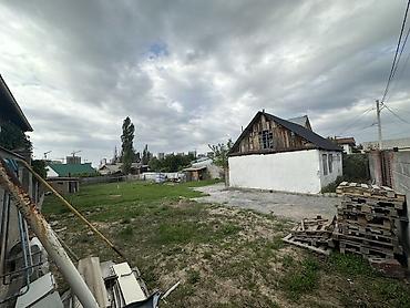 Жер тилкелери: 12 соток, Курулуш — 7