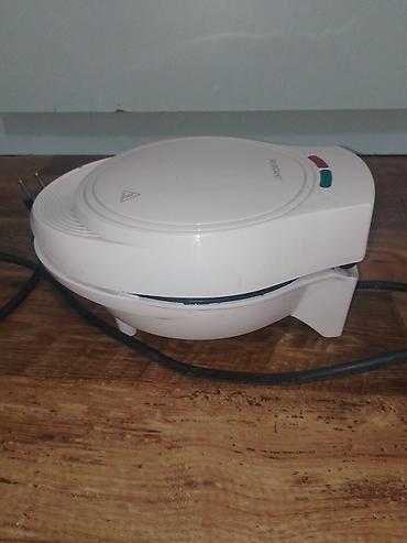 Ostali kuhinjski aparati: SilverCrest aparat za pečenje mini mafina/donata je potpuno ispravan,u — 2