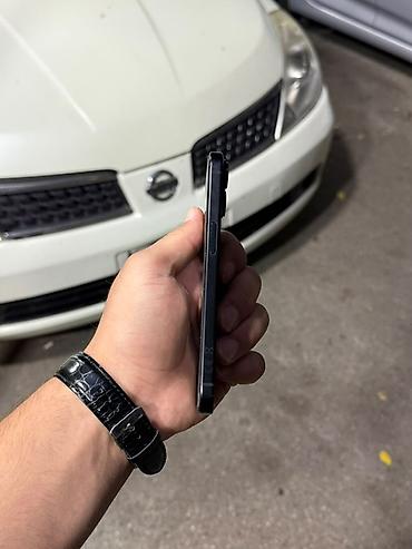 ipone 15: IPhone 15, Qara, Simsiz şarj — 7