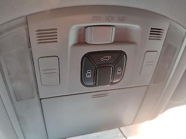 Toyota: Toyota Alphard: 2010 г., Минивэн — 11