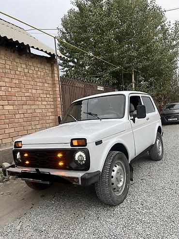шины нивы: ВАЗ (ЛАДА) 2121 (4x4): 2006 г., Механика, Бензин, Внедорожник — 4